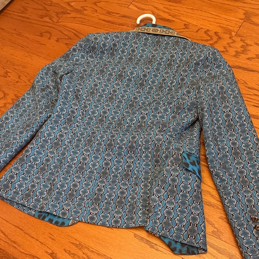 Elegant Blue and Gold Women's Pantsuit - Picture 7 of 7